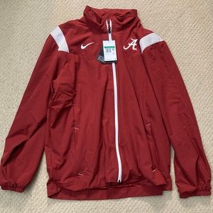 Nike Alabama Crimson Tide On Field Jacket DN6220-613 Men’s Size XL NWT $95 MSRP